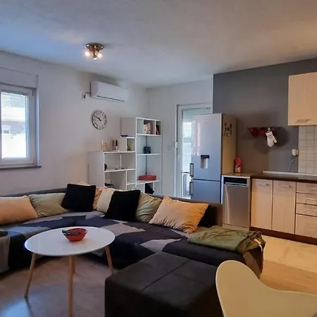 Irena Apartment